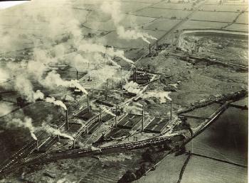 An aerial view of the brickworks in 1939 [Z41/LB10/1/2/24]